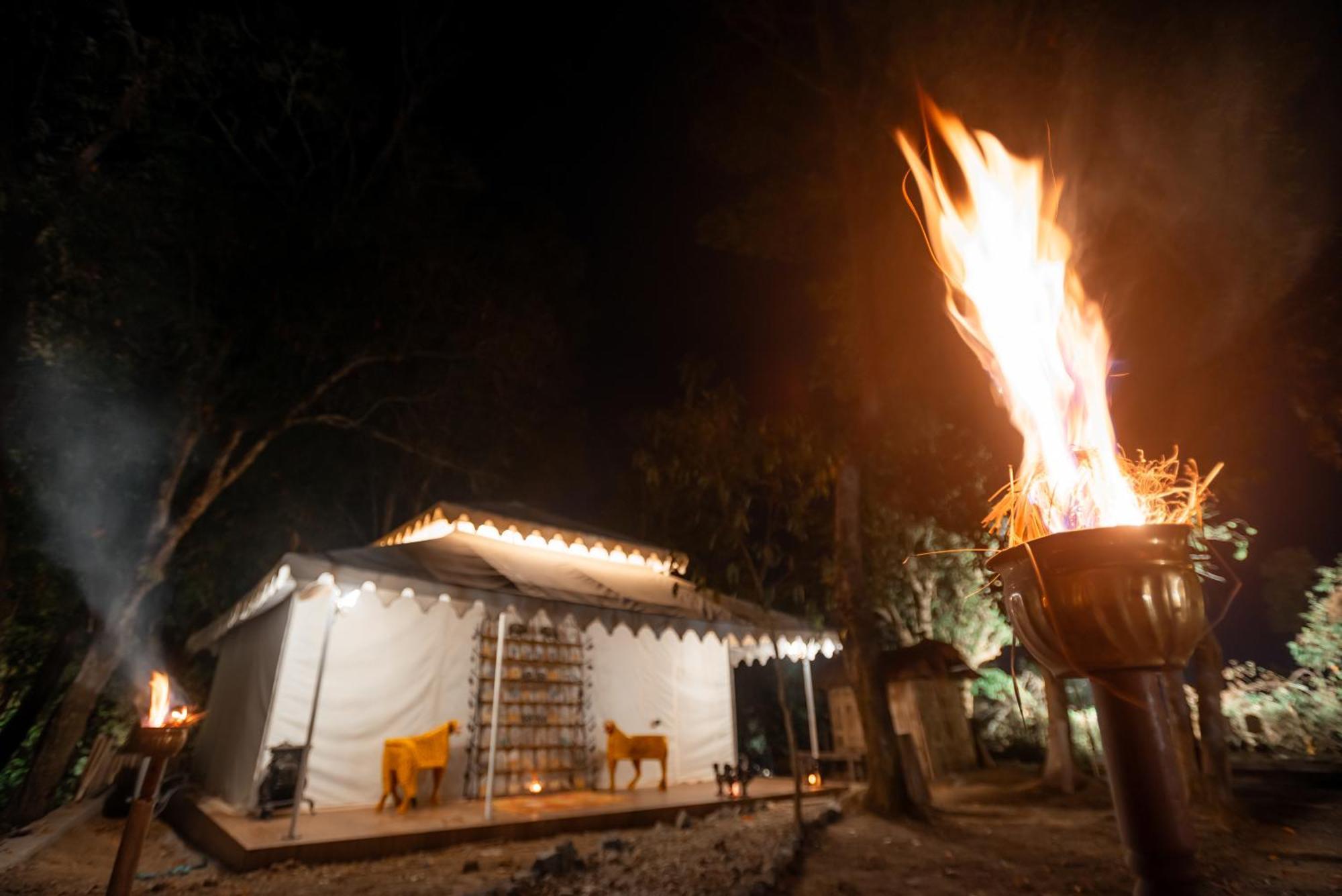 Vaani Greens Wildlife Resort, Kaziranga Kuthari Phòng bức ảnh